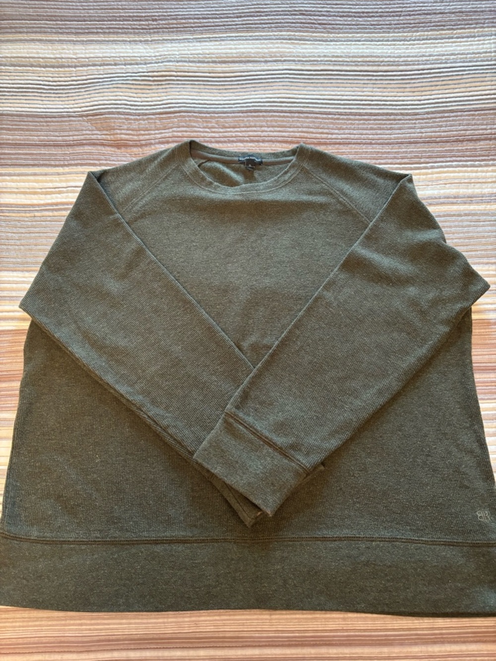 Banana Republic Men's Crewneck Sweater in Heather Olive Size XL